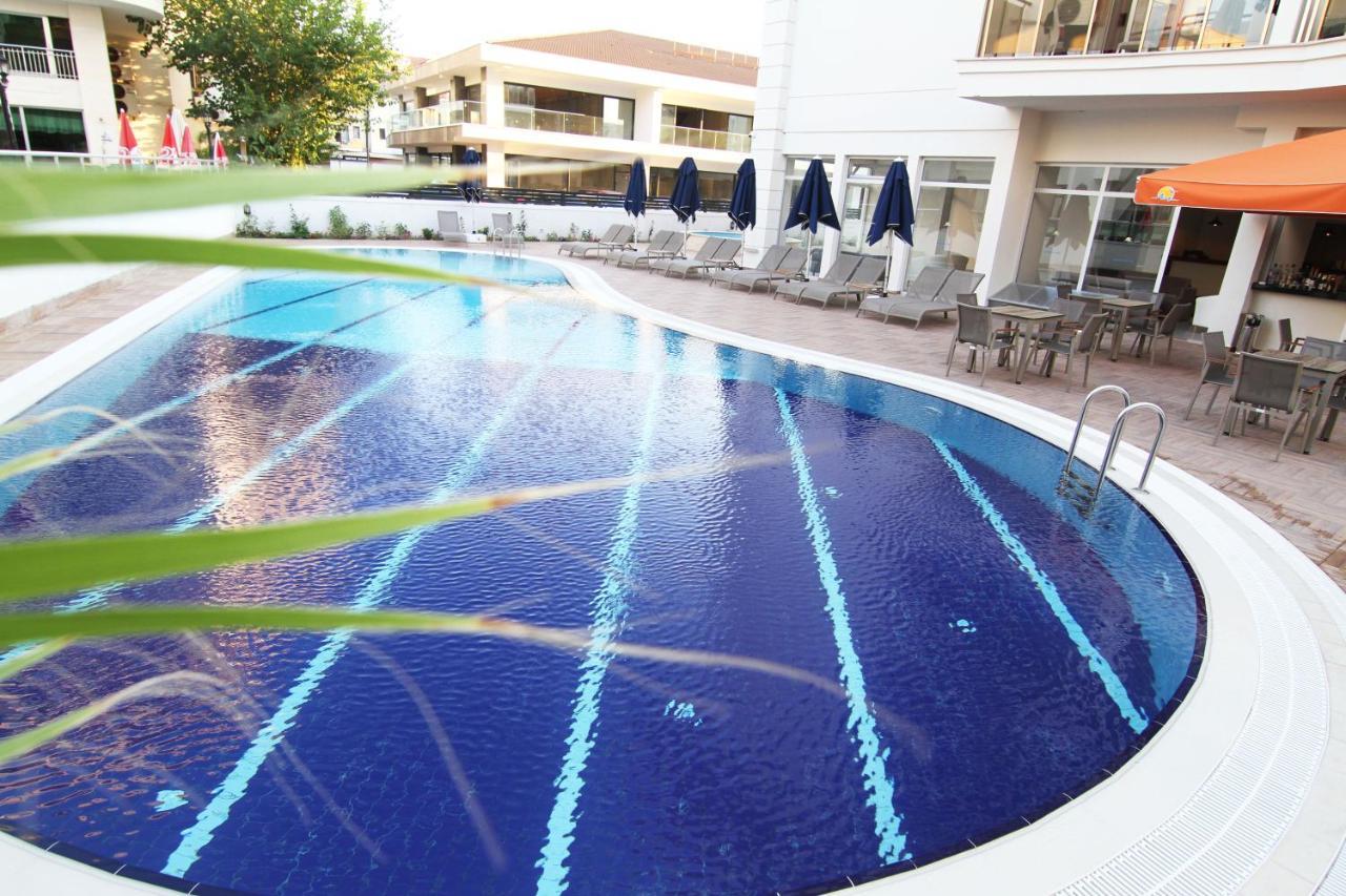 Sunway Club Otel Marmaris Esterno foto